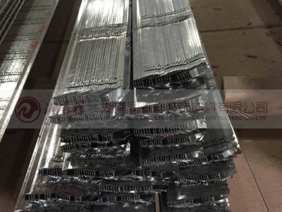 方通卡式龙骨厂家/异型卡式龙骨定制/多组卡位卡式龙骨定制图2